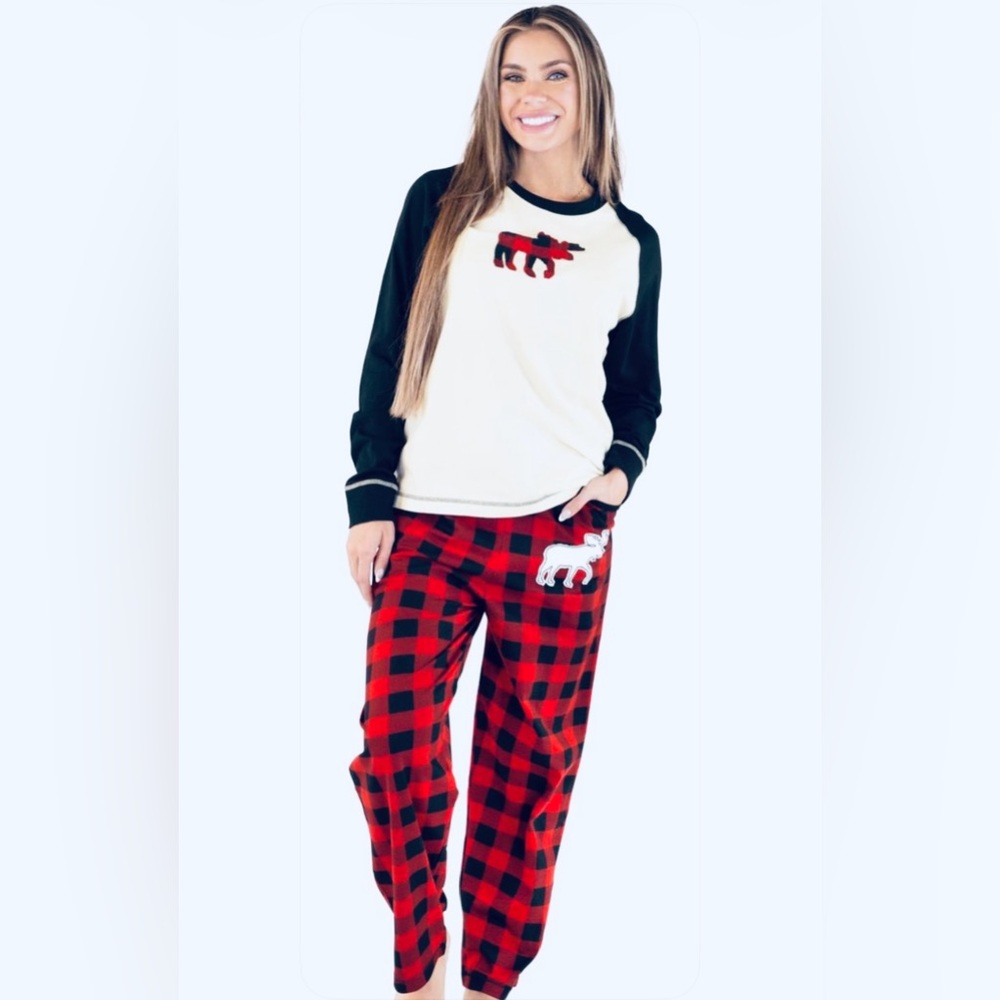 Lazy OnePajama Set-Women’s Large Red and Black Moose Plaid new with tags